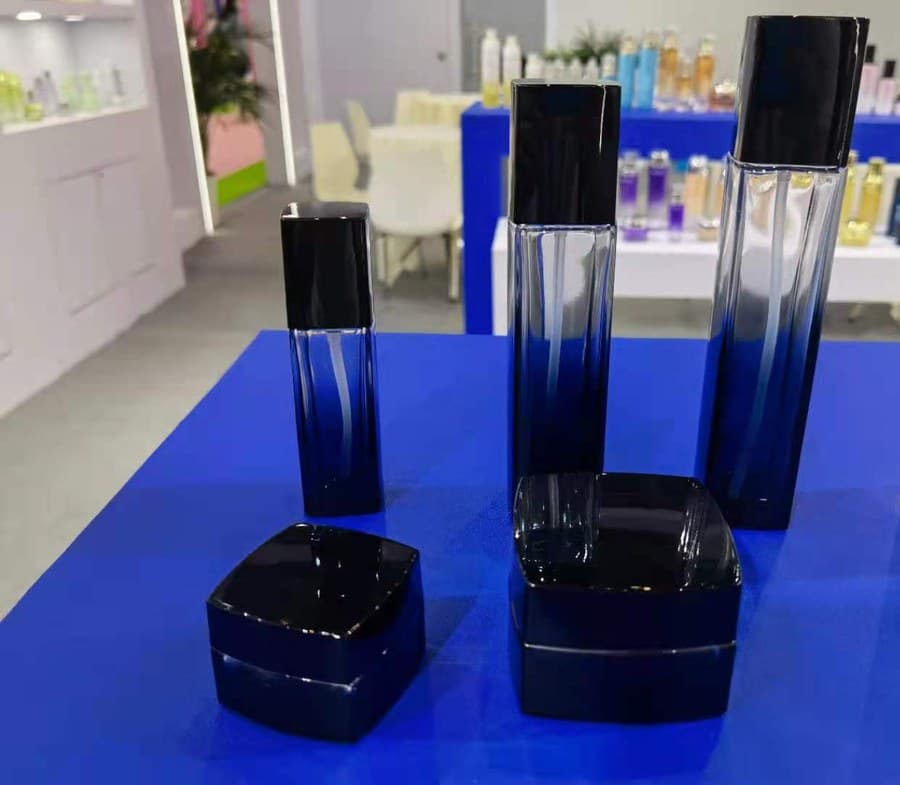 Y230 product image 1